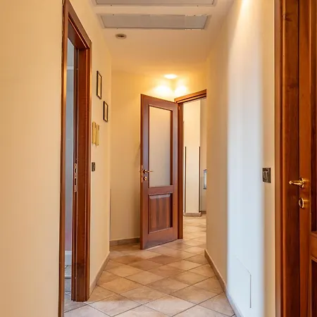 ベッド・アンド・ブレックファスト Acquario Dei Fralle オリスターノ